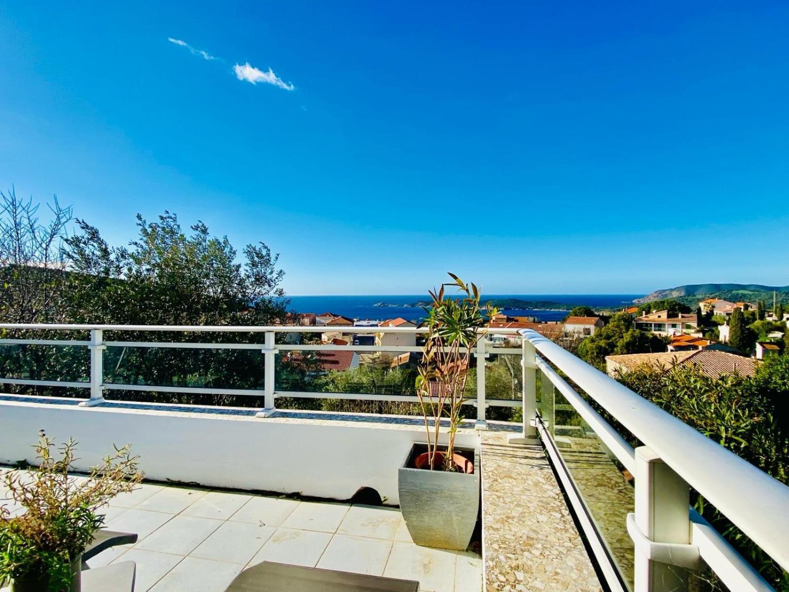 Villa Montalbo Vue Mer De 2 A 10 Personnes Cargèse Exterior foto