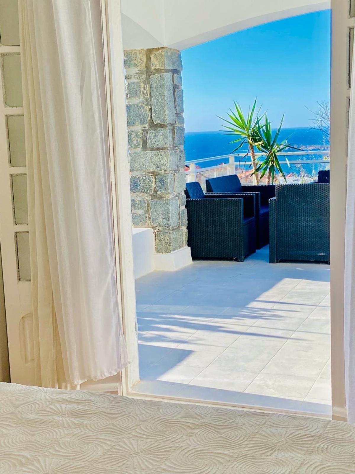 Villa Montalbo Vue Mer De 2 A 10 Personnes Cargèse Exterior foto